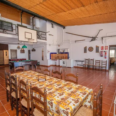 Tu Rural Cortijo Cantos 7 Piscina Privada Holiday home *